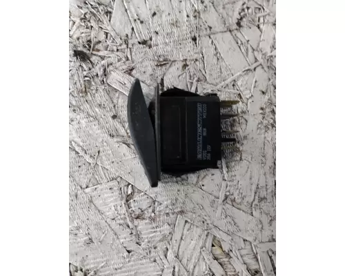 WESTERN STAR 4900 ENGINE BRAKE SWITCH