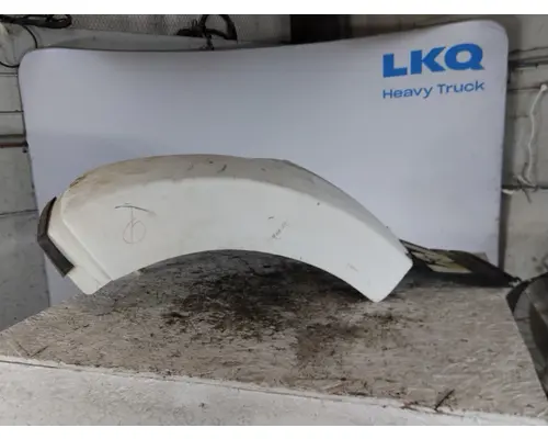 WESTERN STAR 4900 FENDER EXTENSION