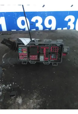 WESTERN STAR 4900 FUSE BOX