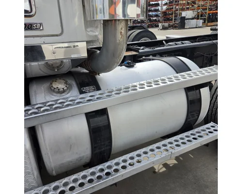 WESTERN STAR 4900 Fuel Tank