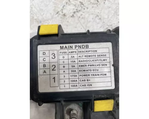 WESTERN STAR 4900 Fuse Box