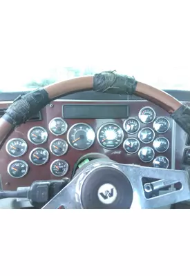 WESTERN STAR 4900 GAUGE CLUSTER