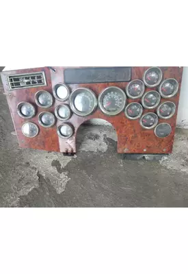 WESTERN STAR 4900 GAUGE CLUSTER