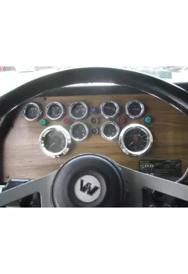 WESTERN STAR 4900 GAUGE CLUSTER