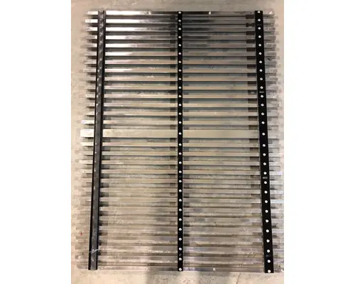 WESTERN STAR 4900 GRILLE