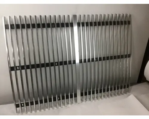 WESTERN STAR 4900 GRILLE