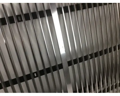 WESTERN STAR 4900 GRILLE