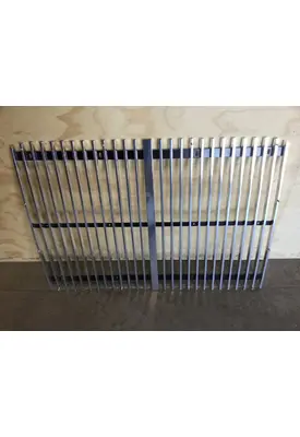 WESTERN STAR 4900 GRILLE