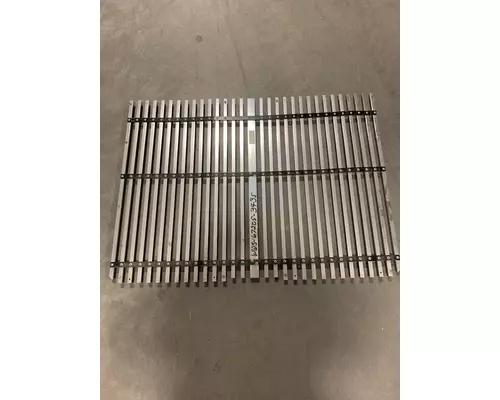 WESTERN STAR 4900 Grille