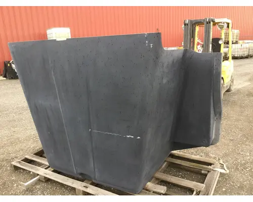 WESTERN STAR 4900 HOOD
