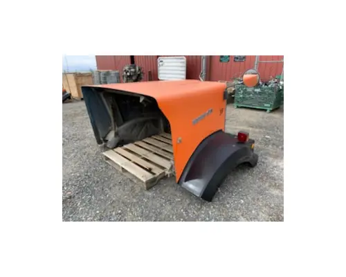 WESTERN STAR 4900 HOOD