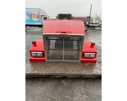 WESTERN STAR 4900 HOOD