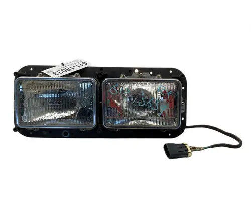 WESTERN STAR 4900 Headlamp Assembly