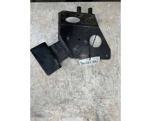 WESTERN STAR 4900 Hood Hinge