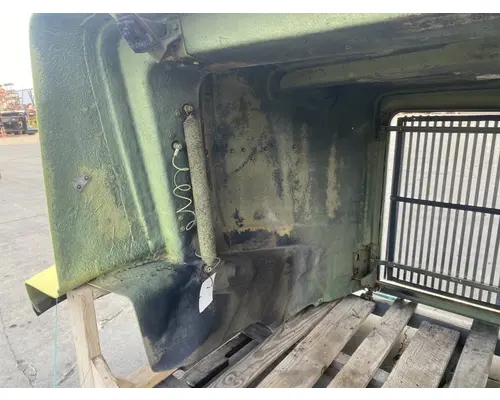 WESTERN STAR 4900 Hood