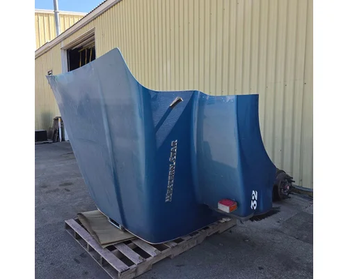 WESTERN STAR 4900 Hood