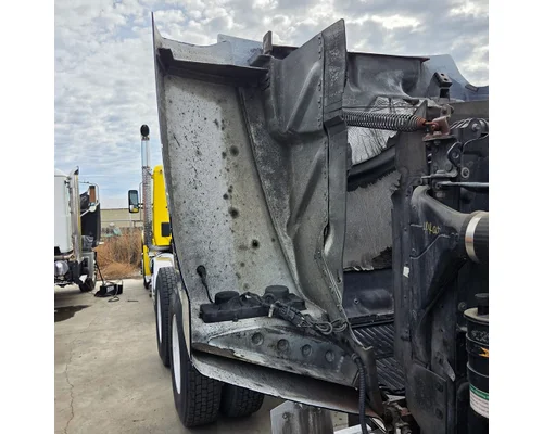 WESTERN STAR 4900 Hood