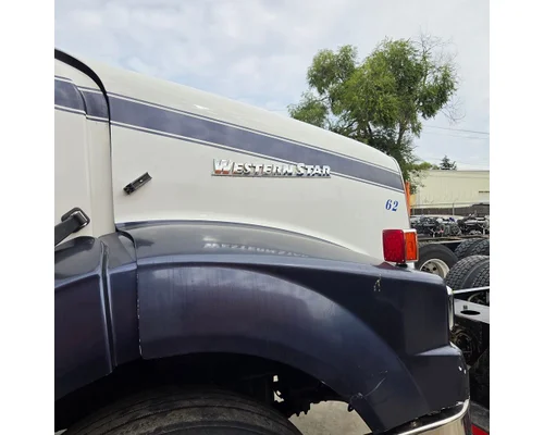 WESTERN STAR 4900 Hood