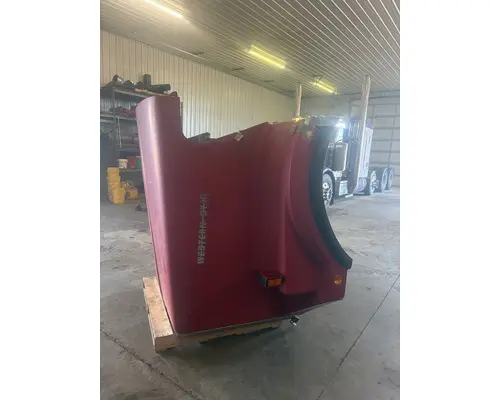 WESTERN STAR 4900 Hood