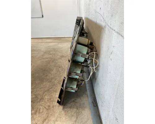 WESTERN STAR 4900 Instrument Cluster