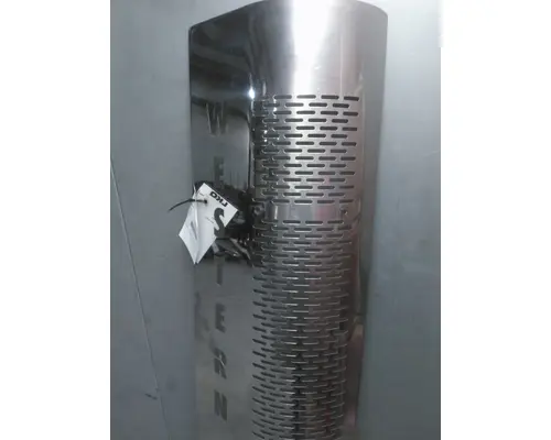 WESTERN STAR 4900 MUFFLER SHIELD