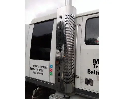 WESTERN STAR 4900 MUFFLER SHIELD