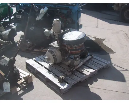 WESTERN STAR 4900 PTO