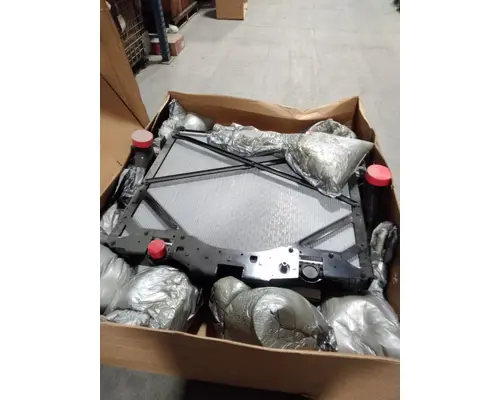 WESTERN STAR 4900 RADIATOR ASSEMBLY