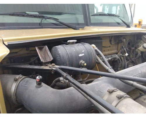 WESTERN STAR 4900 RADIATOR OVERFLOW TANK