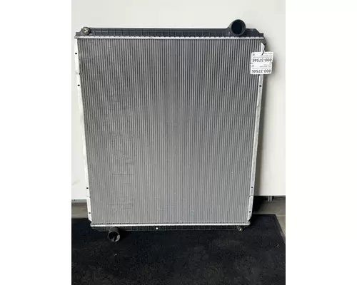 WESTERN STAR 4900 Radiator