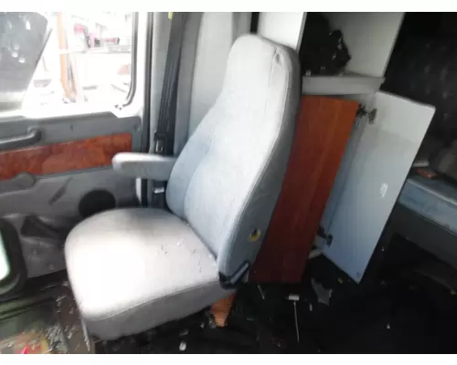 WESTERN STAR 4900 SEAT, FRONT