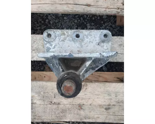 WESTERN STAR 4900 SPRING HANGER