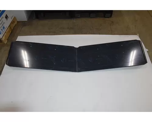 WESTERN STAR 4900 Sun Visor (External)