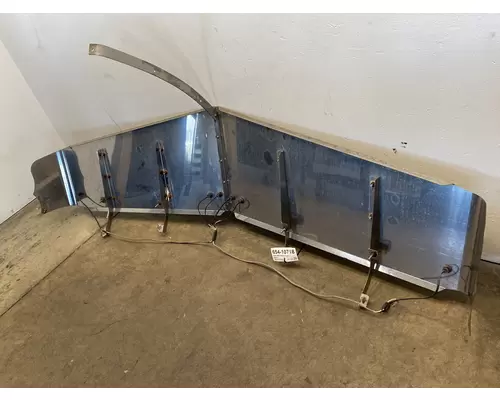 WESTERN STAR 4900 Sun Visor (External)