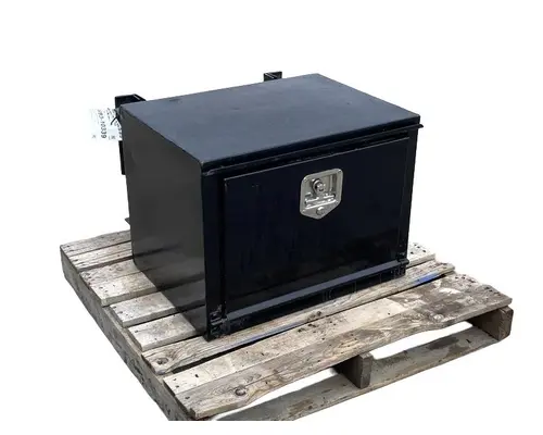 WESTERN STAR 4900 Tool Box