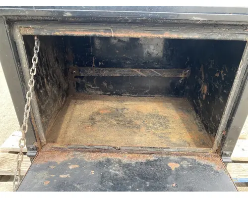 WESTERN STAR 4900 Tool Box