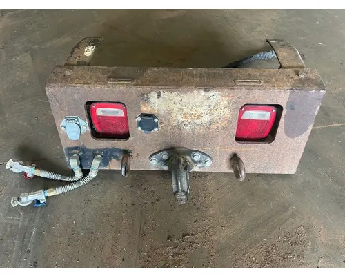 WESTERN STAR 4900 Trailer Hitch