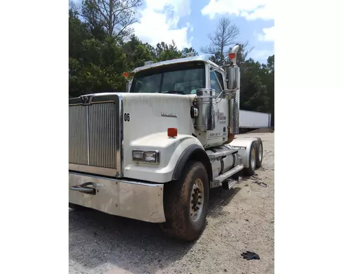 WESTERN STAR 4900 WHOLE TRUCK FOR RESALE