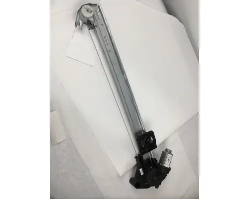 WESTERN STAR 4900 WINDOW REGULATOR