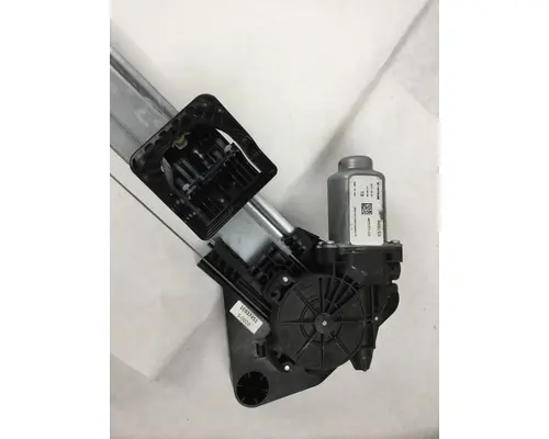 WESTERN STAR 4900 WINDOW REGULATOR