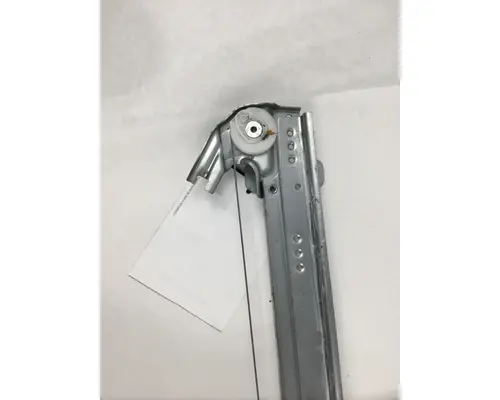 WESTERN STAR 4900 WINDOW REGULATOR