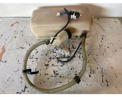 WESTERN STAR 4900 Windshield Washer Reservoir