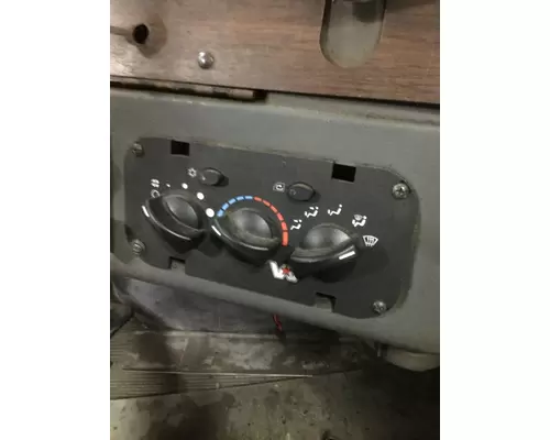 WESTERN STAR 4964FX TEMPERATURE CONTROL