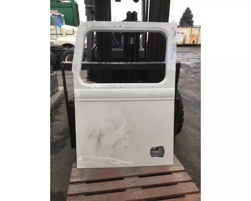 WESTERN STAR 4964F DOOR ASSEMBLY, FRONT