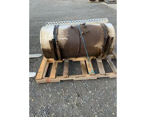 WESTERN STAR 4964F FUEL TANK