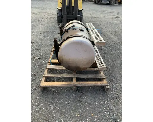WESTERN STAR 4964F FUEL TANK