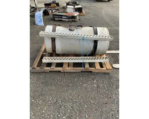 WESTERN STAR 4964F FUEL TANK