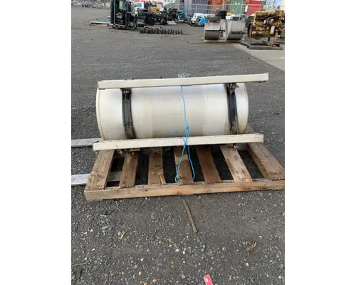 WESTERN STAR 4964F FUEL TANK