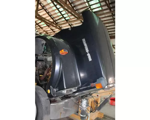 WESTERN STAR 4964F Hood