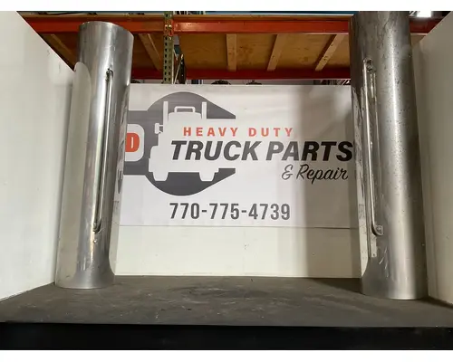 WESTERN STAR 4964F Muffler Shield